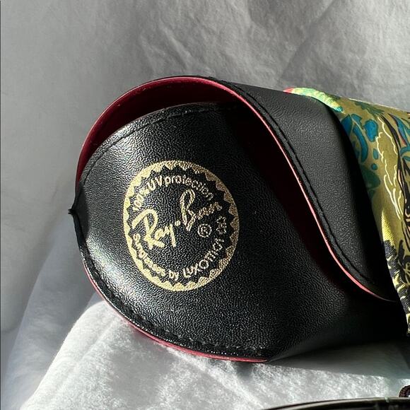 Ray-Ban RB 3268 Black and Gunmetal Sunglasses - Picture 2 of 5